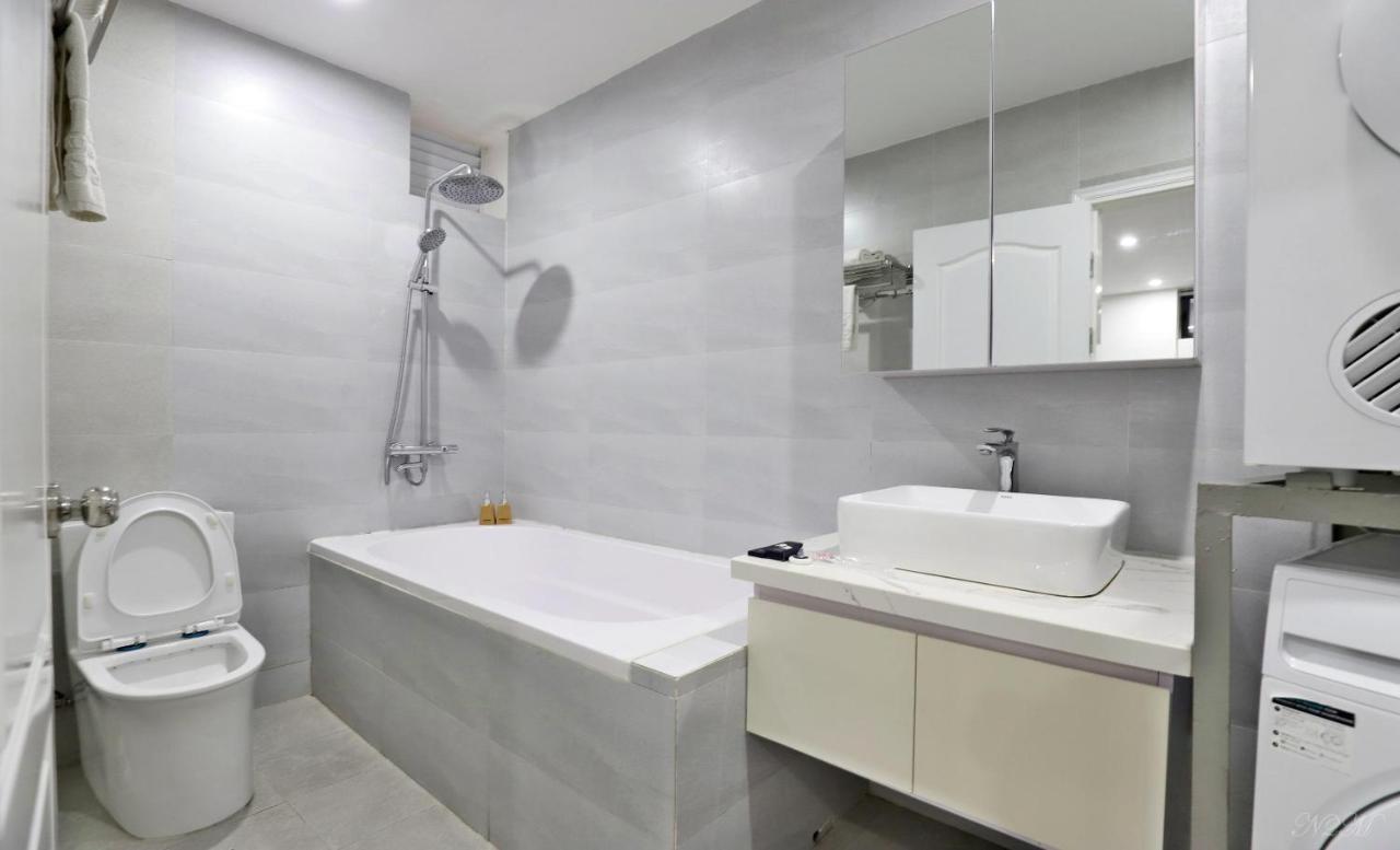 Luxe Paradise Residence 19 To Ngoc Van ฮานอย ภายนอก รูปภาพ