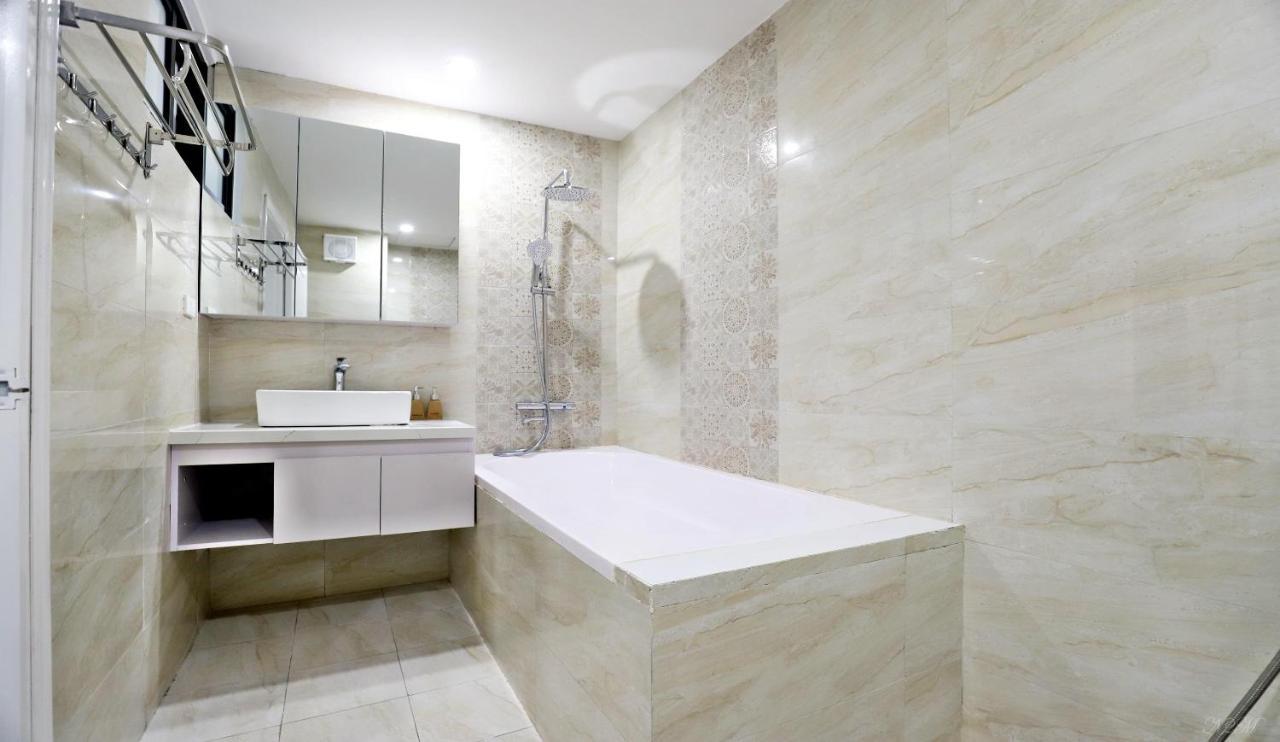 Luxe Paradise Residence 19 To Ngoc Van ฮานอย ภายนอก รูปภาพ